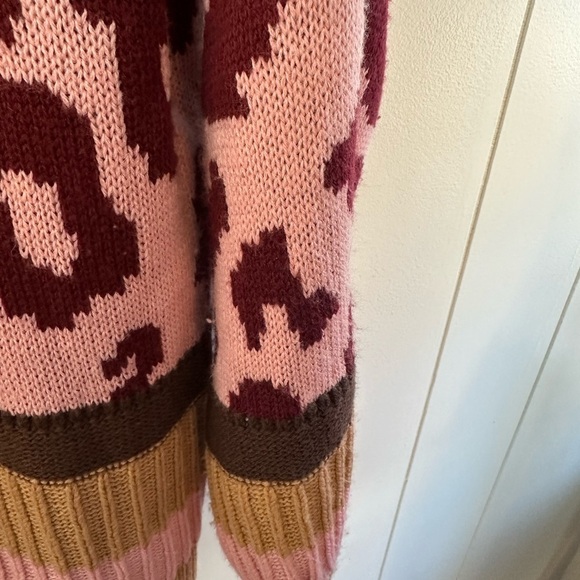 Promesa  Pink and Tan Leopard Print and Striped Women’s Sweater Size S/M - Picture 14 of 15